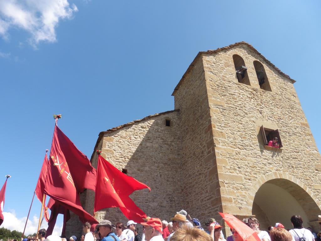 Albergue De Yebra Yebra de Basa エクステリア 写真